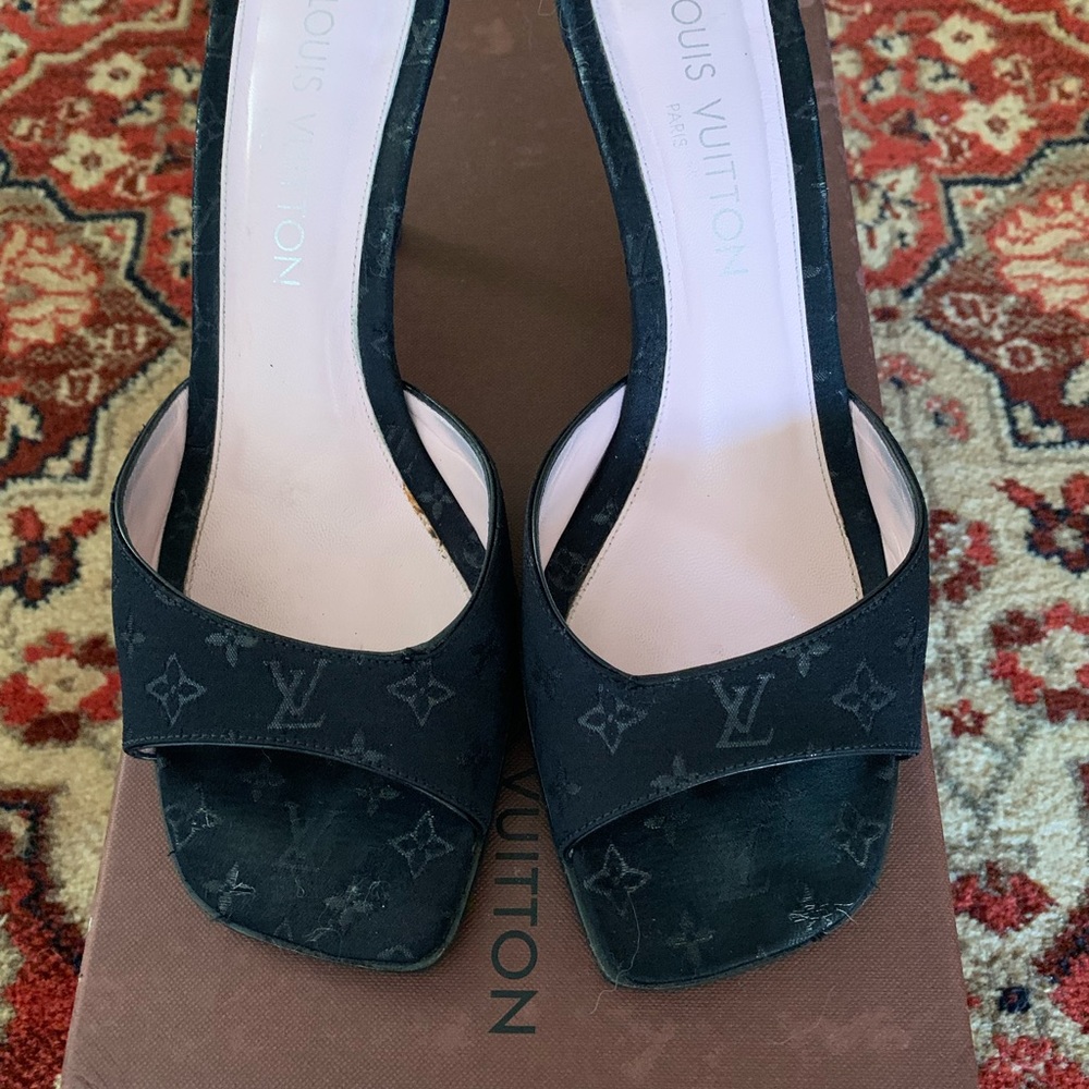 $$ DROP Authentic Louis Vuitton Monogram Satin Mule Slide Sandals Black EUR 38